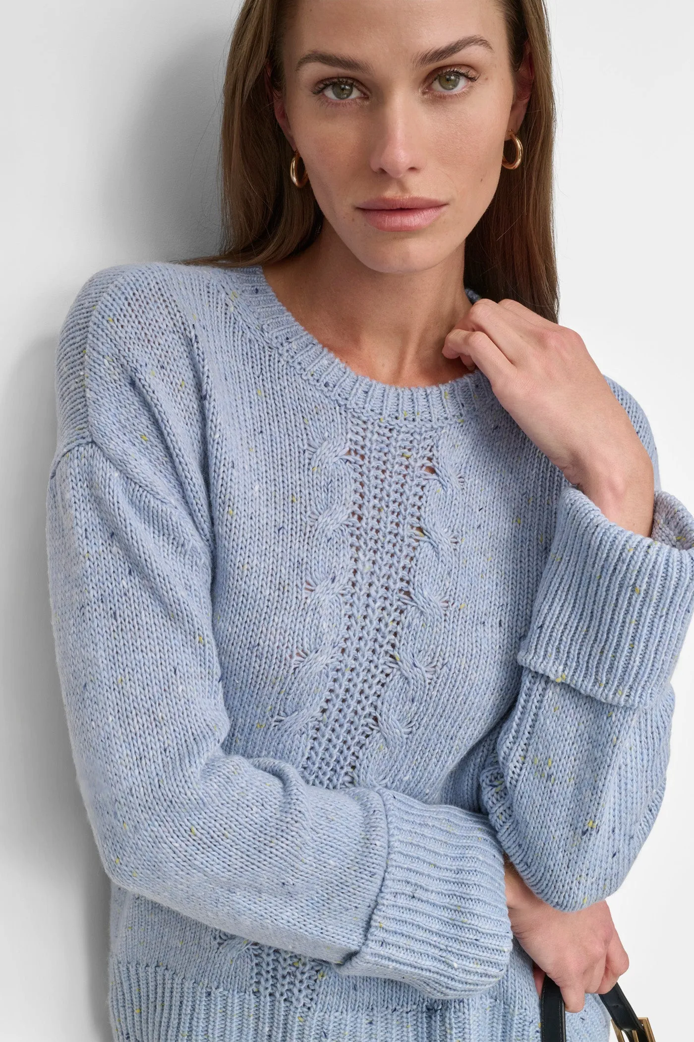 CHUNKY CREW NECK WITH HIGH LOW HEM