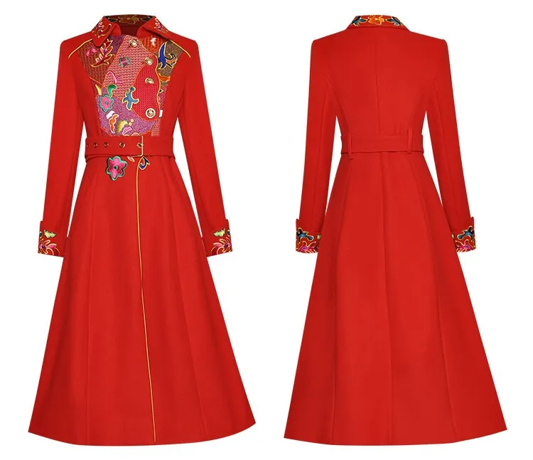 Single-breasted Embroidered Women's Woolen Overcoat