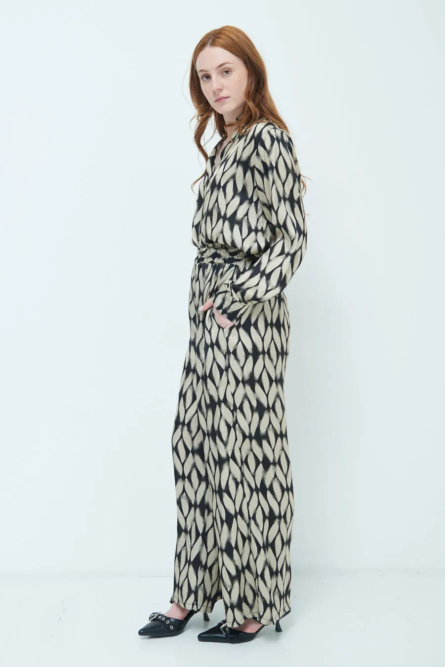 Wide-leg patterned trousers wholesale